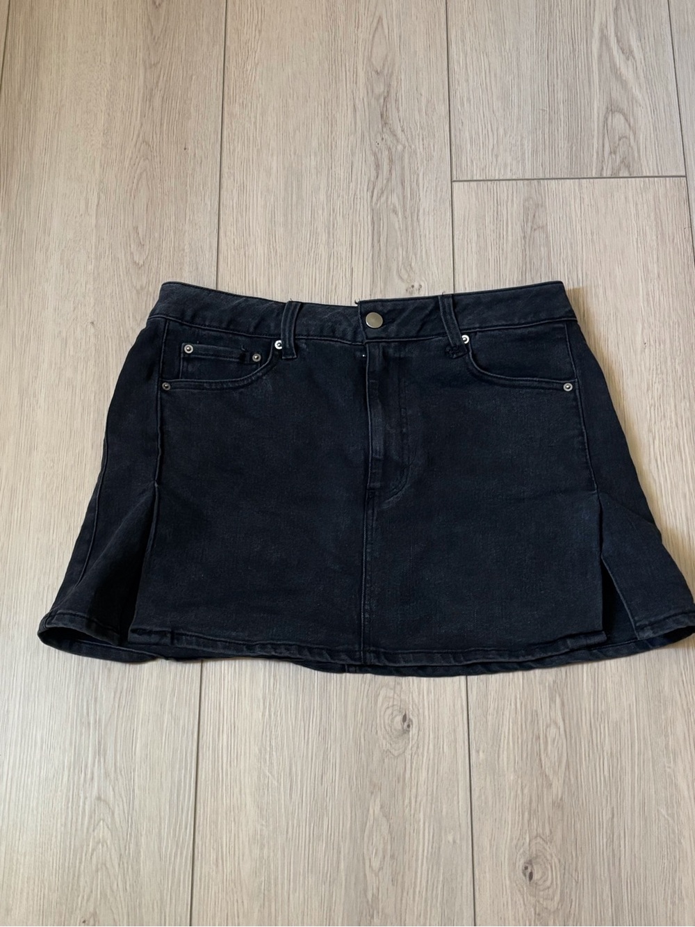 Tinseltown Black Denim Mini Skirt with Subtle Side Slits